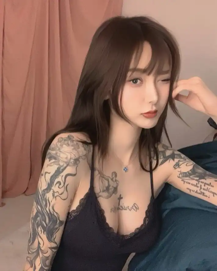 97超级碰碰碰久久久久_亚洲av综合av一区二区三区_成 人 在 线 免费 8888