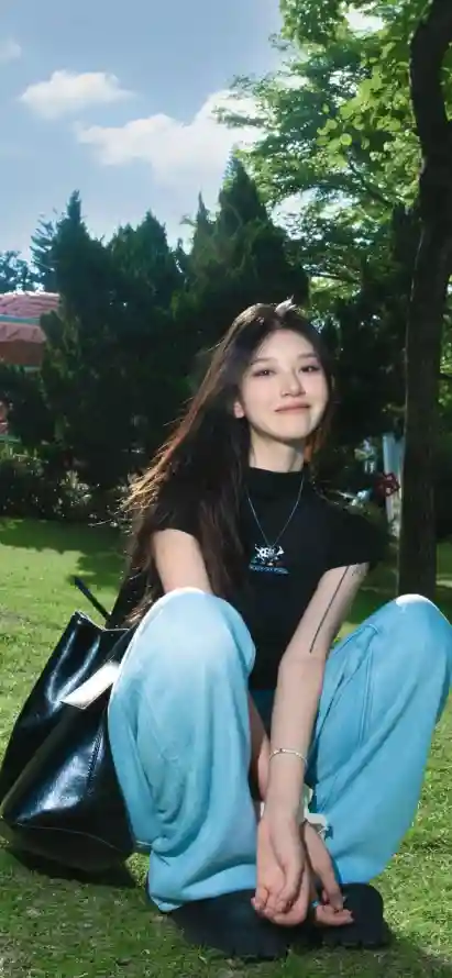 97超级碰碰碰久久久久_亚洲av综合av一区二区三区_成 人 在 线 免费 8888